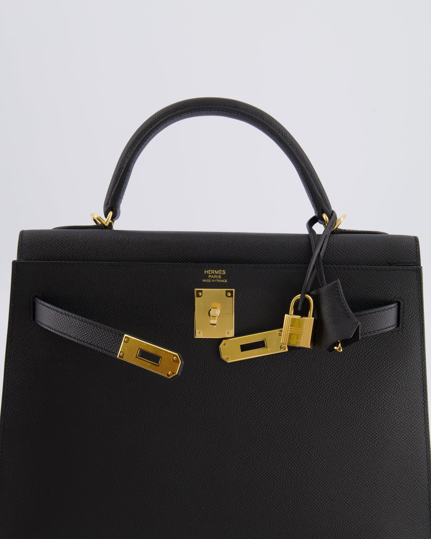 Hermes Kelly 32 Sellier Bag in Noir Epsom Leather with Gold Hardware