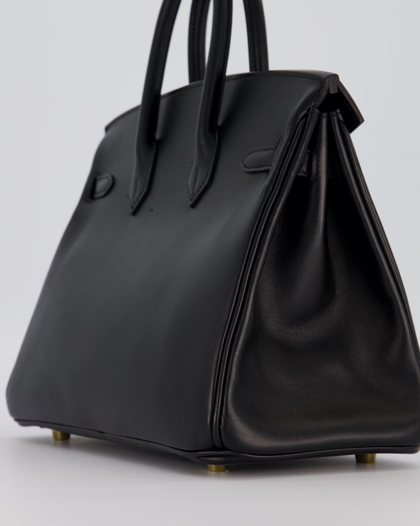 *RARE* Hermes Birkin 25 Retourne Bag in Noir Tadelakt Leather with Gold Hardware