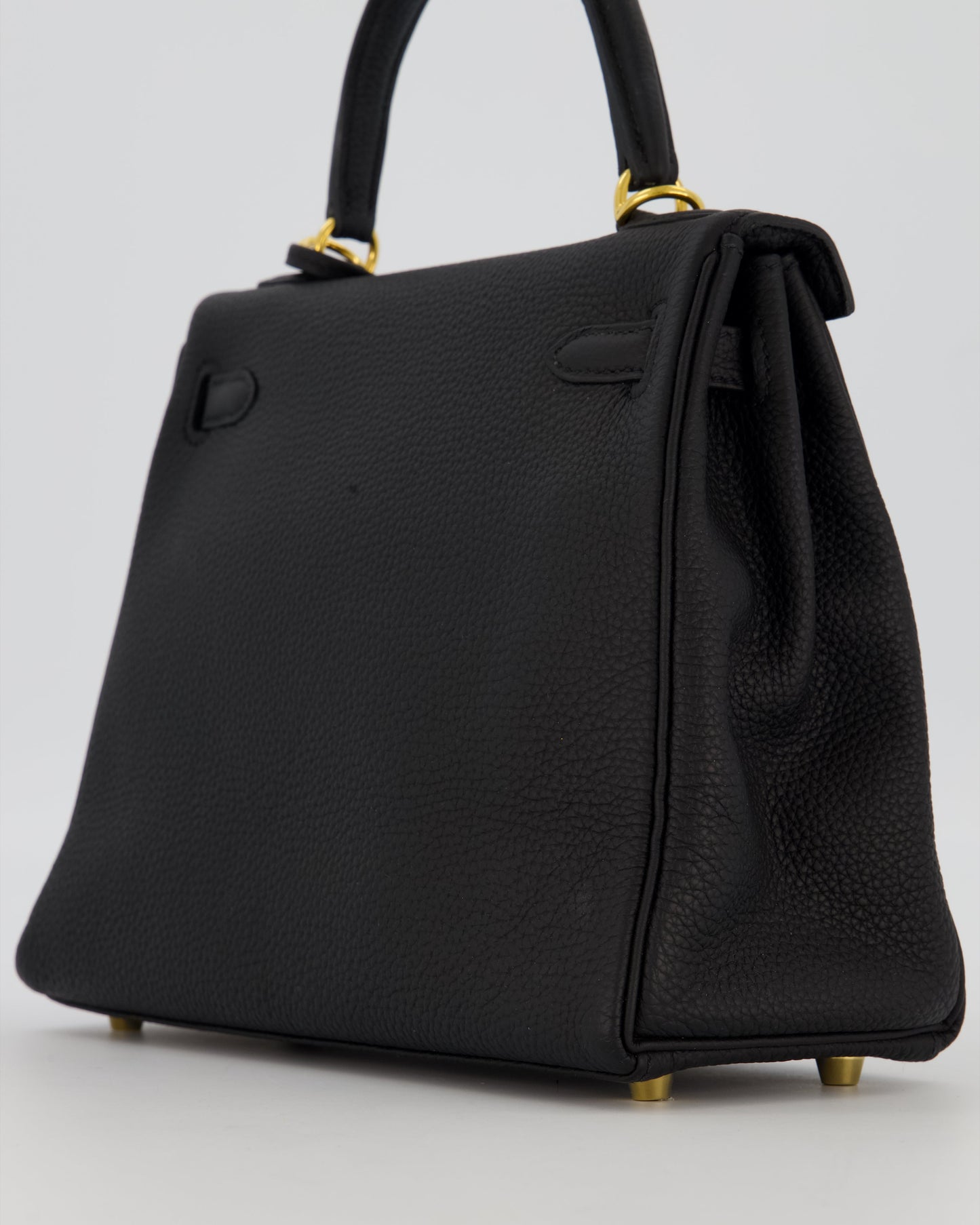 Hermes Kelly 25 Retourne Bag in Noir Togo Leather with Gold Hardware