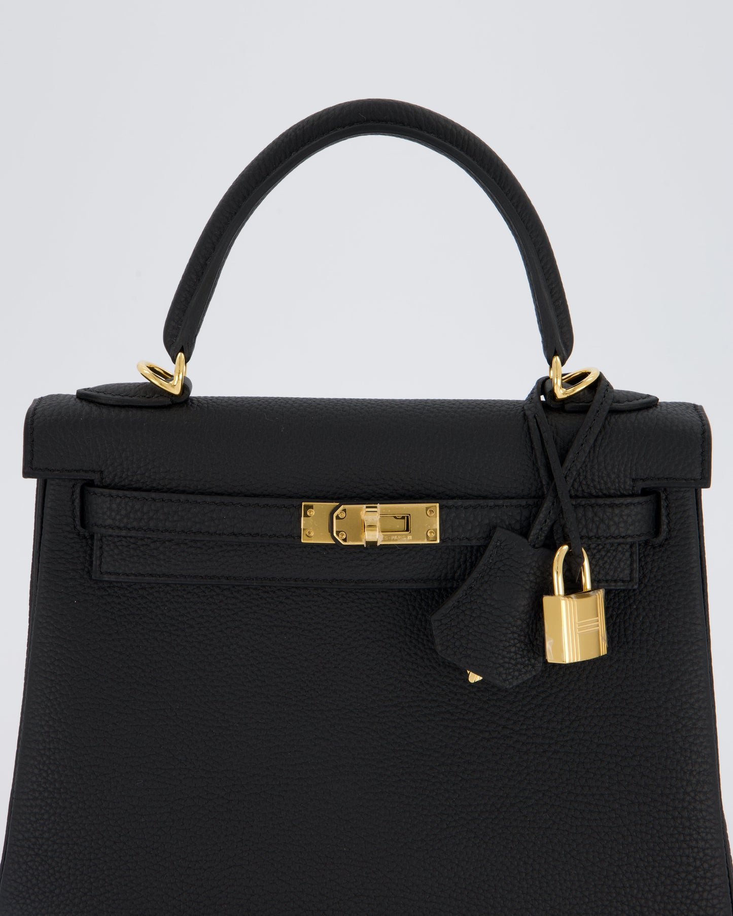 Hermes Kelly 25 Retourne Bag in Noir Togo Leather and Gold Hardware