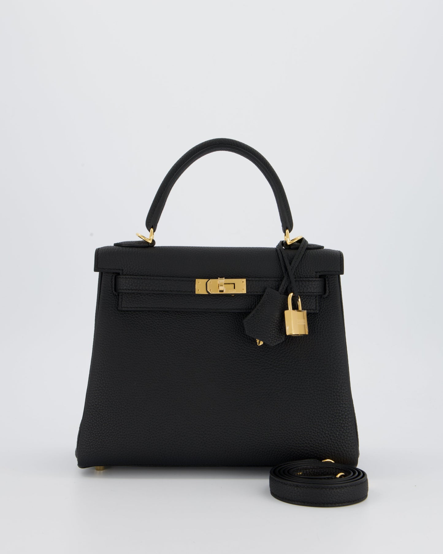 Hermes Kelly 25 Retourne Bag in Noir Togo Leather and Gold Hardware