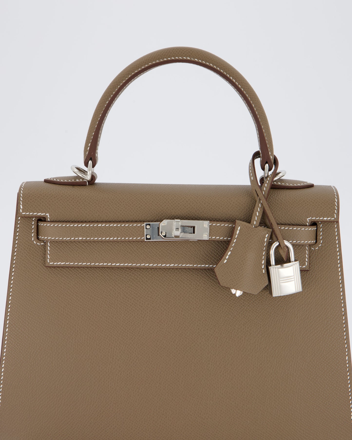 Hermes Kelly 25 Sellier Bag in Etoupe Epsom Leather with Palladium Hardware