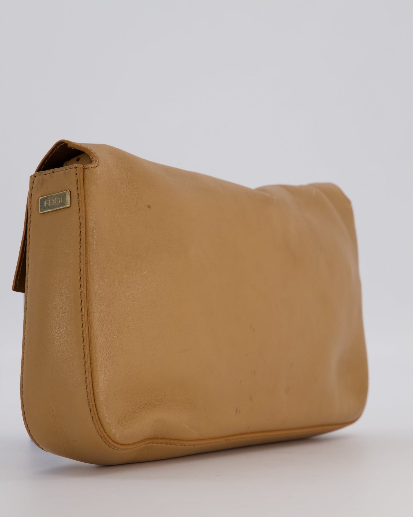 Fendi Vintage Baguette Bag in Beige Lambskin Leather with Gold Studded Hardware