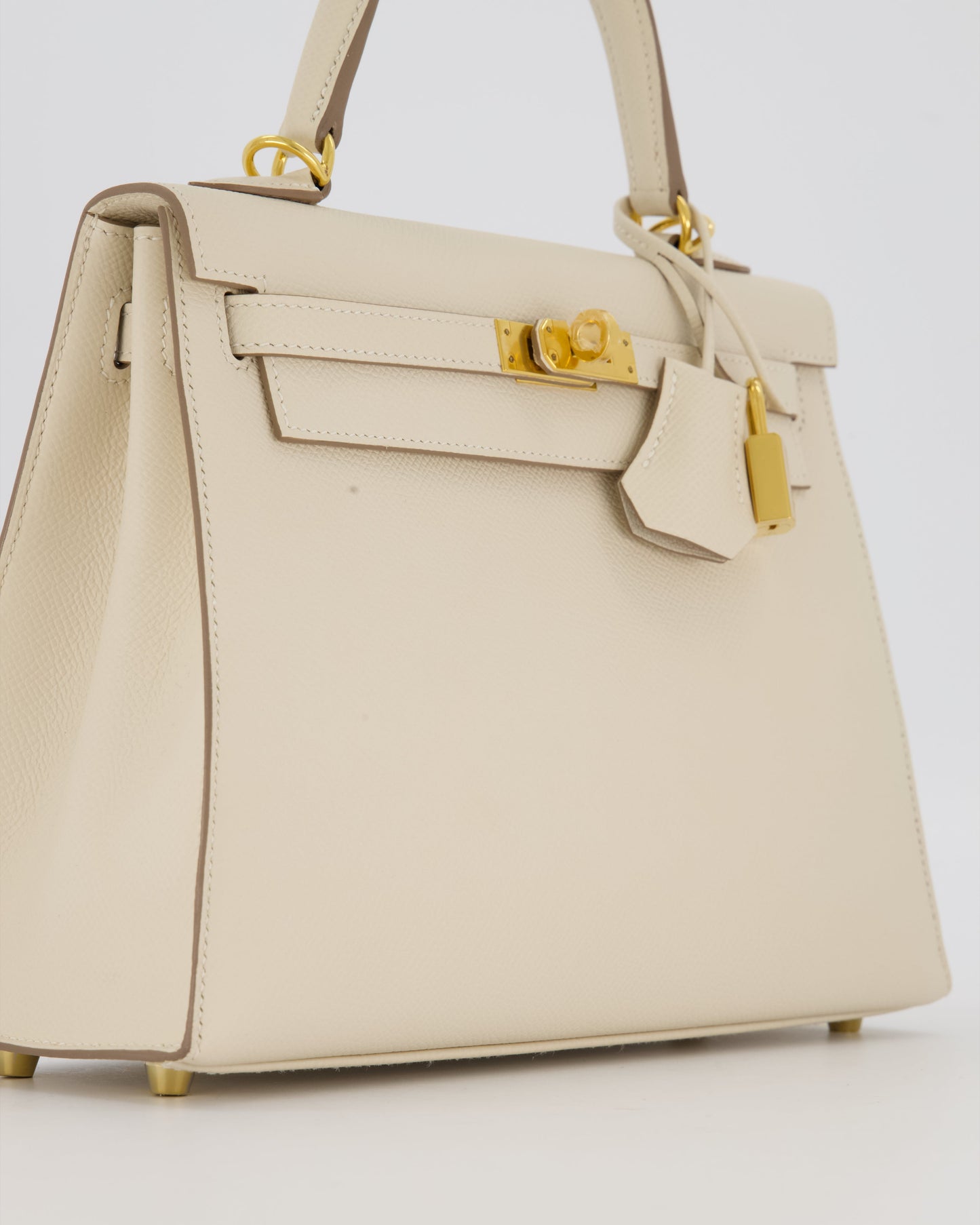 Hermes Kelly 25 Sellier Bag in Craie Epsom Leather and Gold Hardware