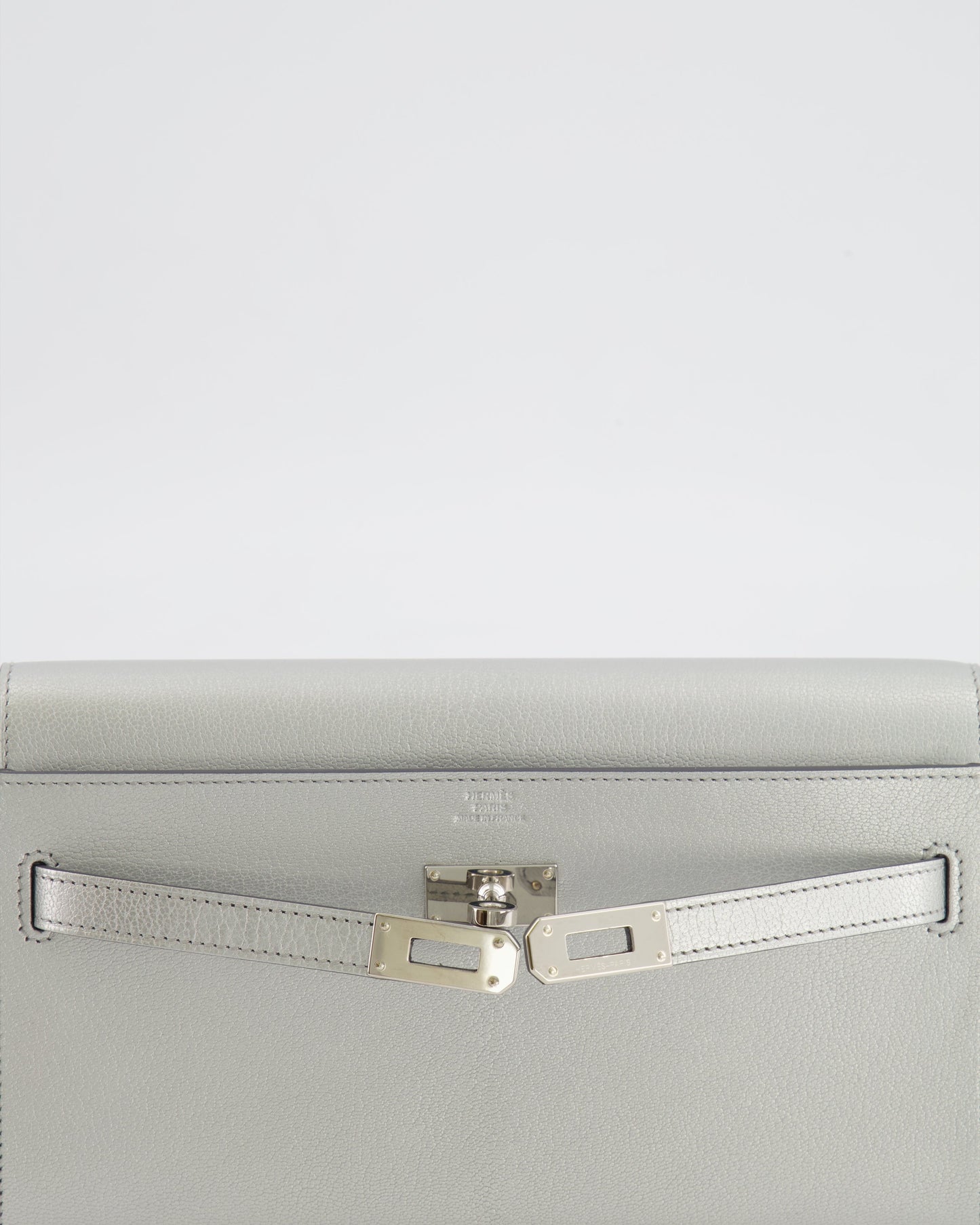 *RARE* Hermes Kelly To Go Bag in Argent Chevre Chamkilight Leather with Palladium Hardware