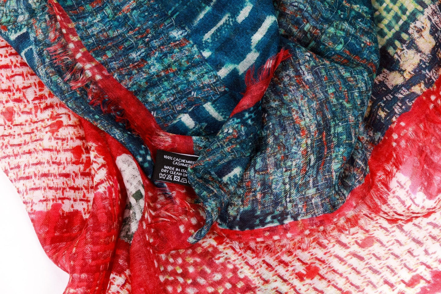 Chanel new tweed print red/green cashmere