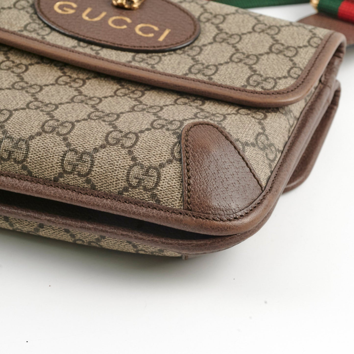 Gucci Neo  Supreme Messenger Bag