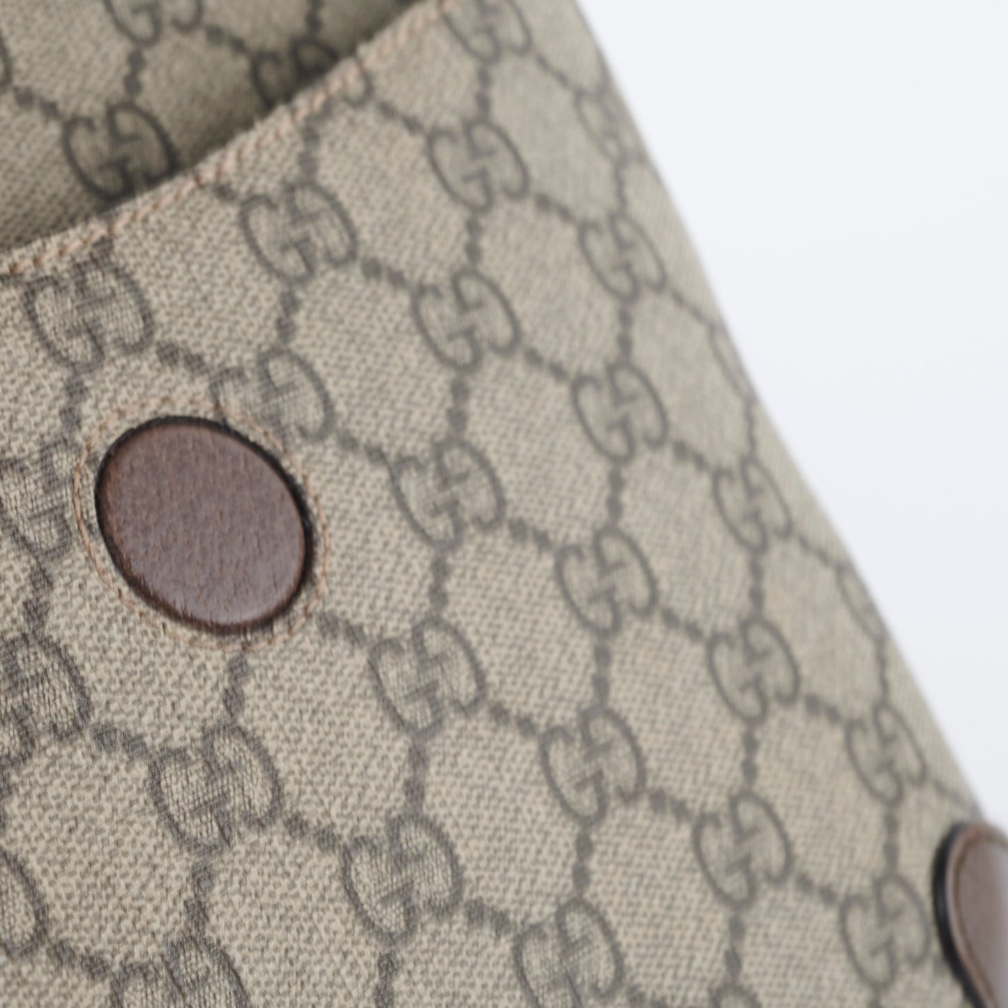 Gucci Neo  Supreme Messenger Bag