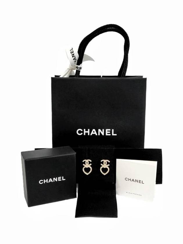 Chanel Handbag - Tiana Bags