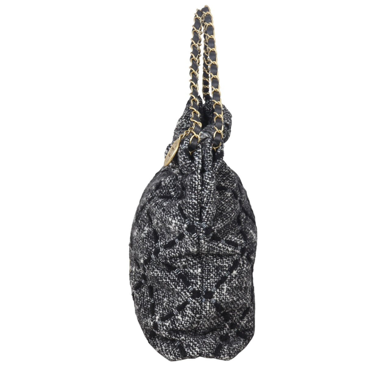 Chanel 22 Hobo Medium Tweed