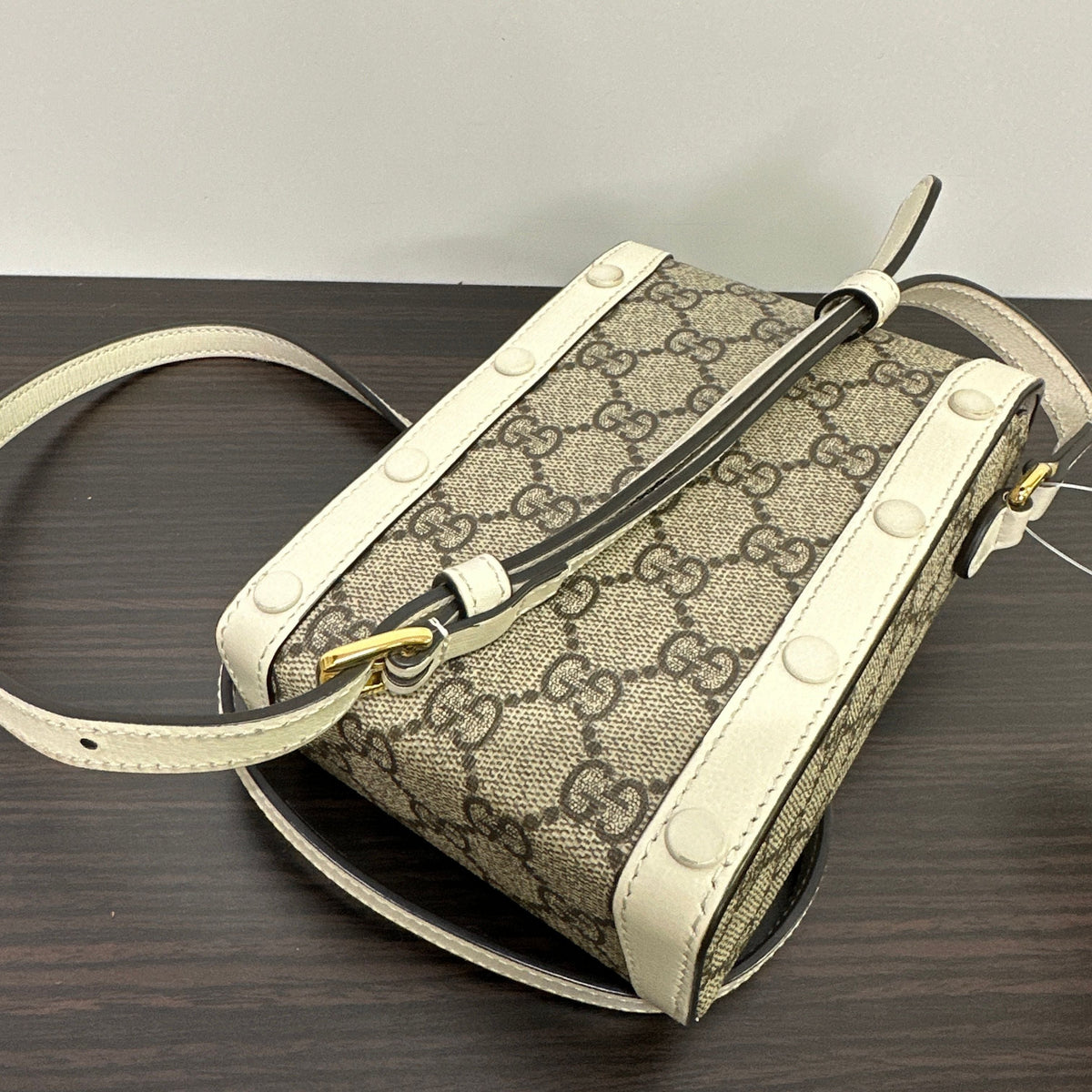 Gucci Horsebit Crossbody Bag LB121110