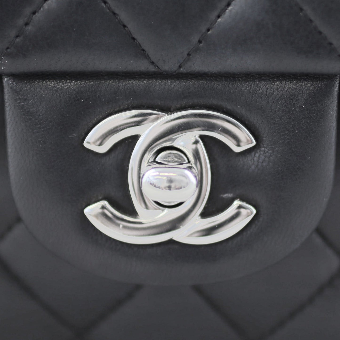 Chanel Classic Double Flap Small | Black 10 Series