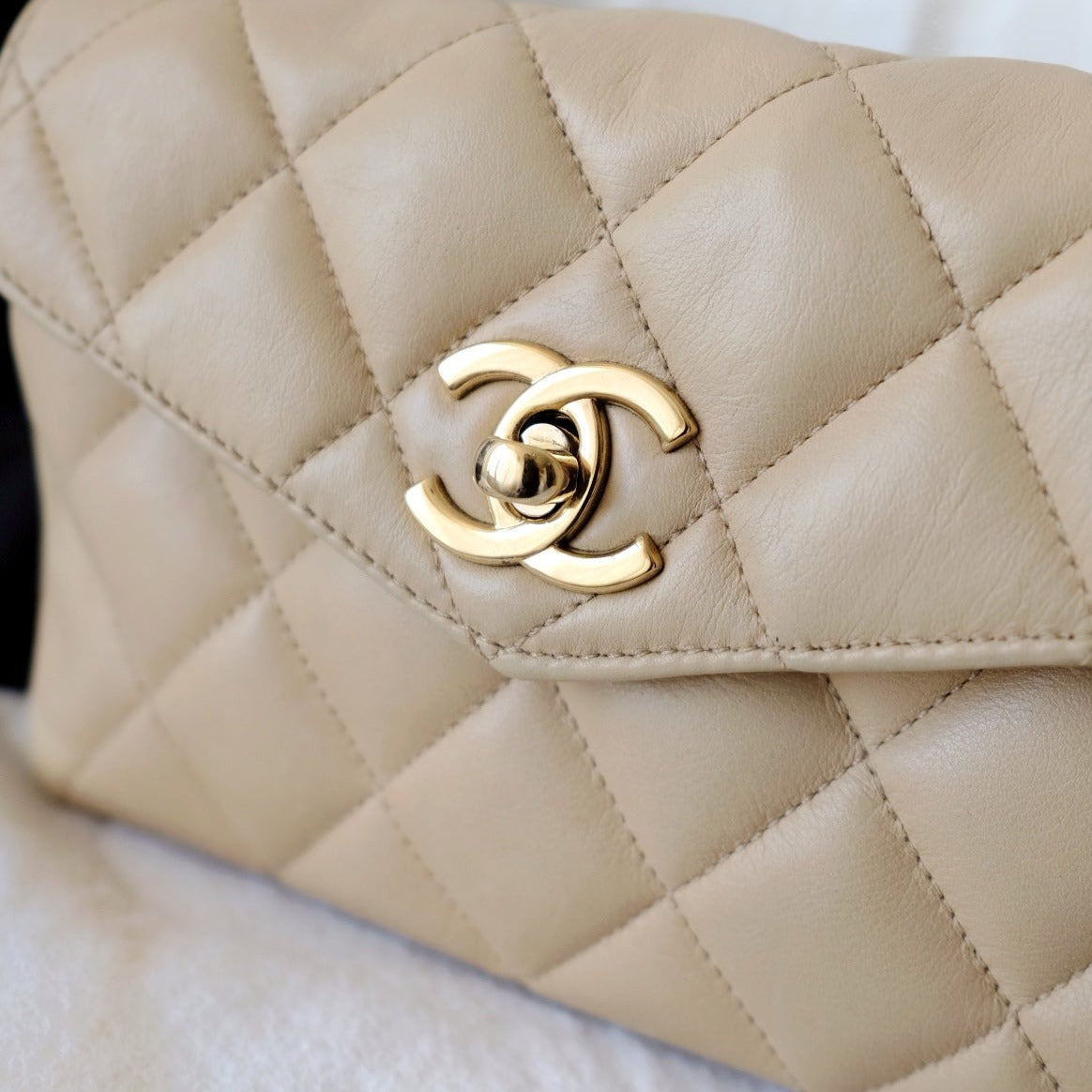 Chanel Handbag Bag - Tiana Bags