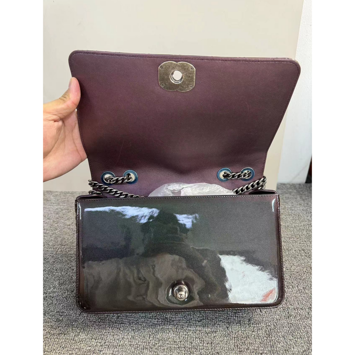 Chanel Shoulder Bag - Tiana Bags