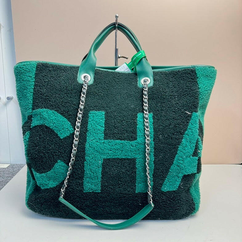 Chanel Tote Bag - Tiana Bags