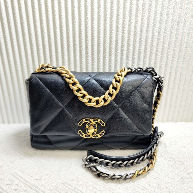 Chanel Shoulder Bag - Tiana Bags