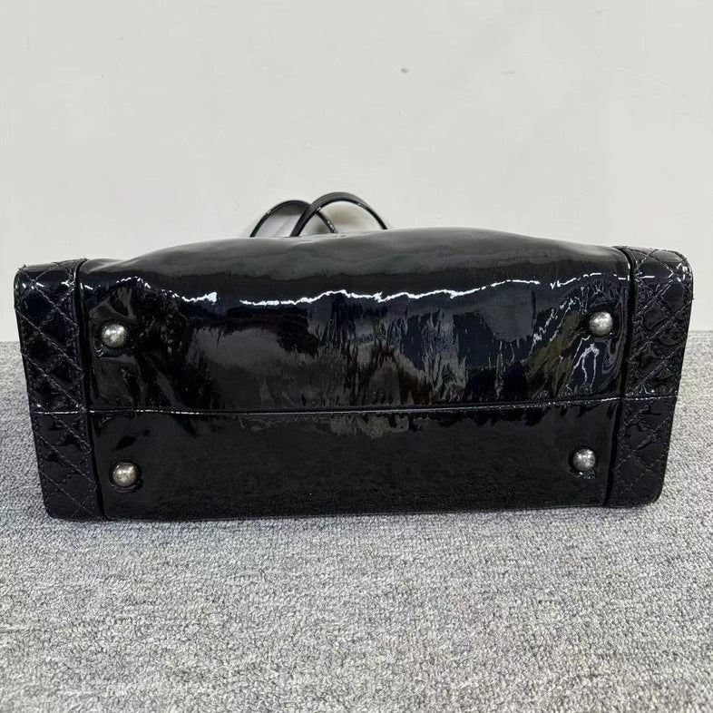 Chanel Tote Bag - Tiana Bags