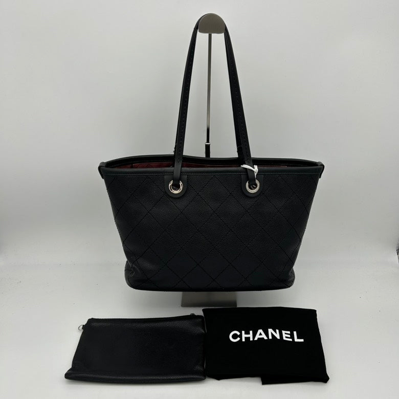 Chanel Shoulder Bag - Tiana Bags
