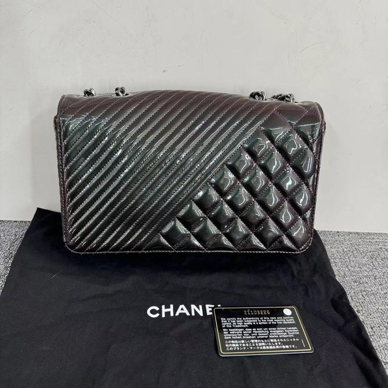 Chanel Shoulder Bag - Tiana Bags
