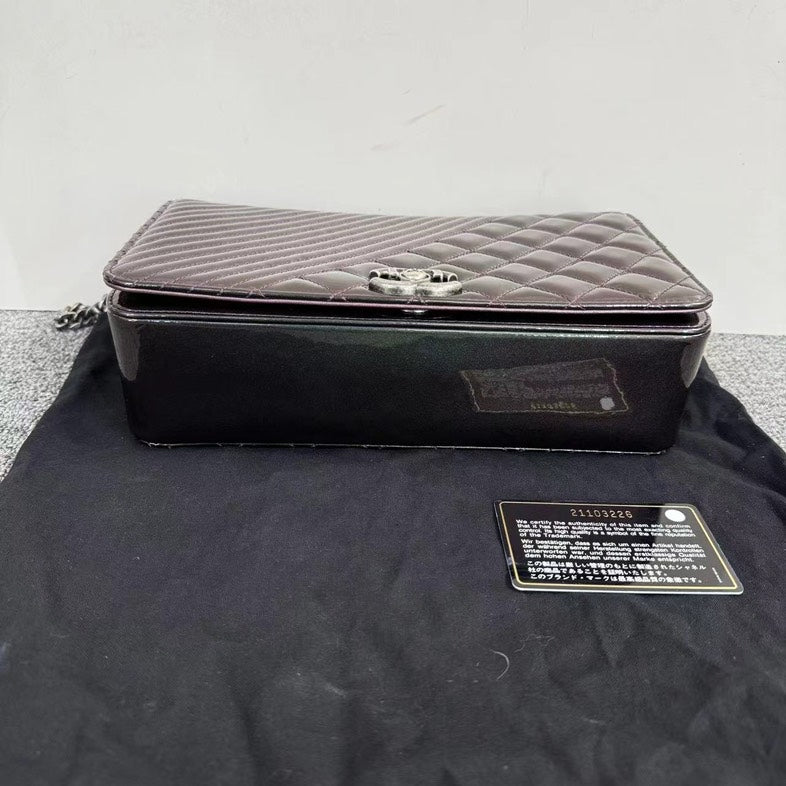 Chanel Shoulder Bag - Tiana Bags