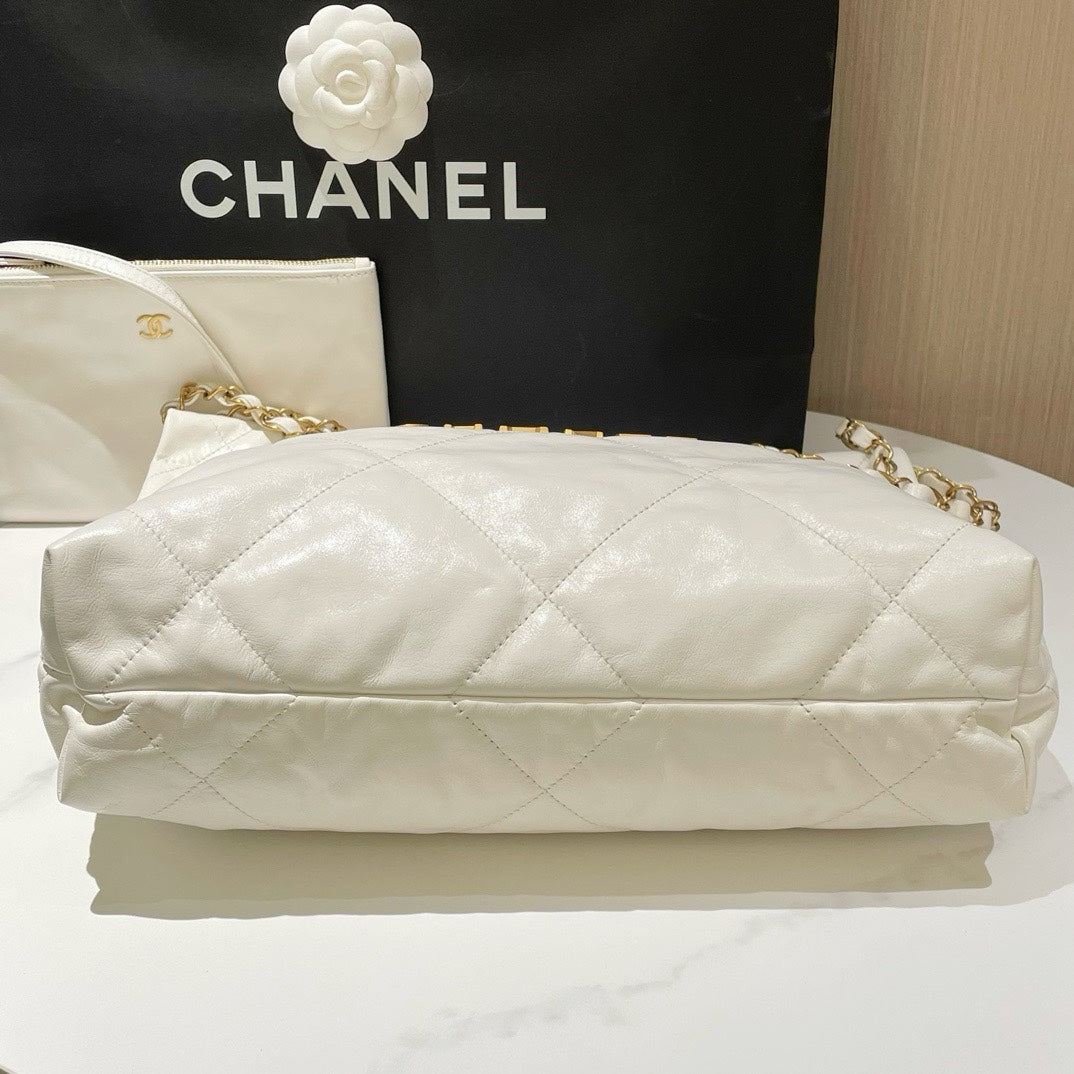 Chanel Shoulder Bag - Tiana Bags
