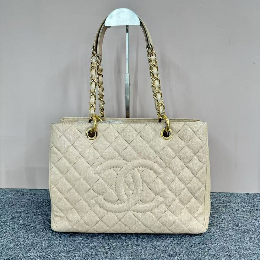 Chanel Tote Bag - Tiana Bags
