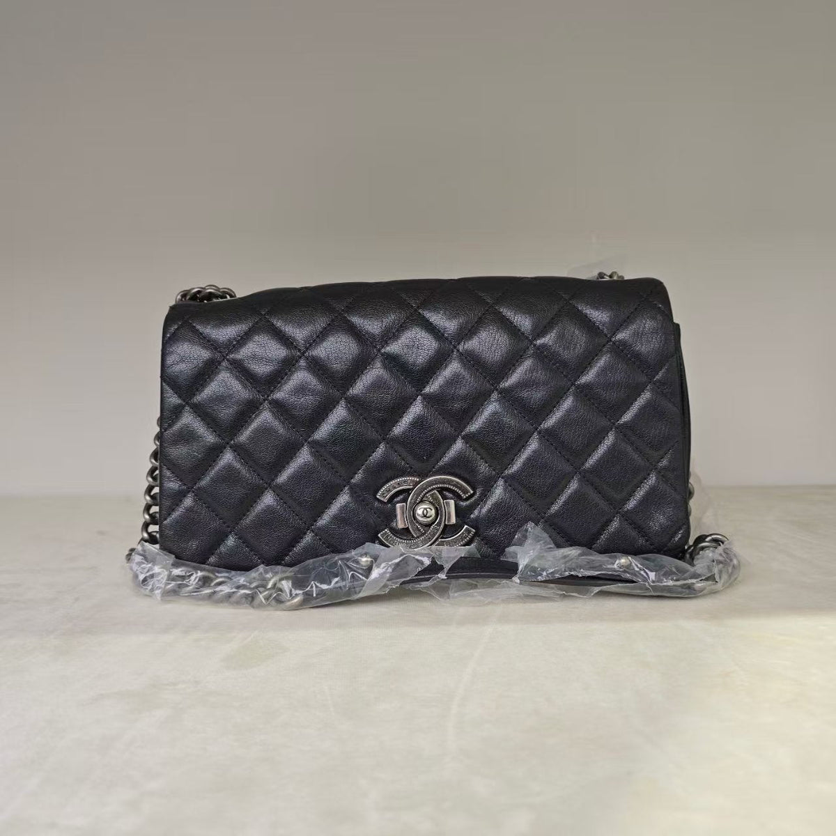 Chanel Shoulder Bag - Tiana Bags