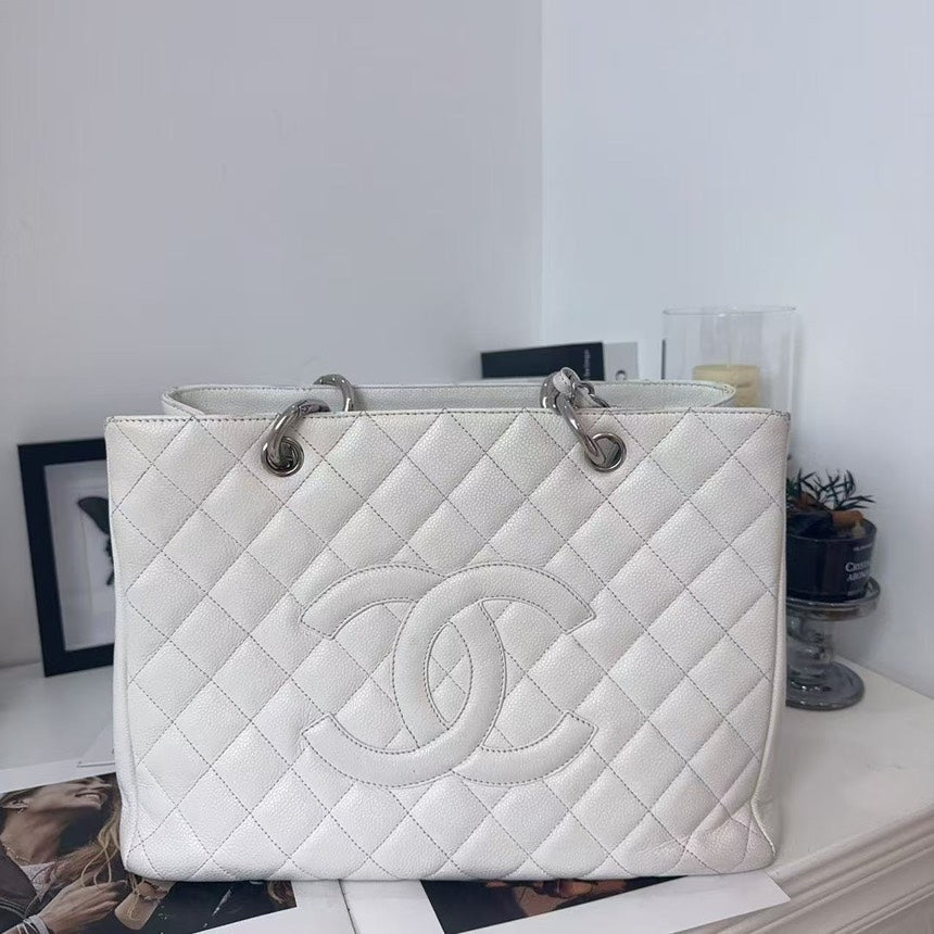 Chanel Handbag Bag - Tiana Bags