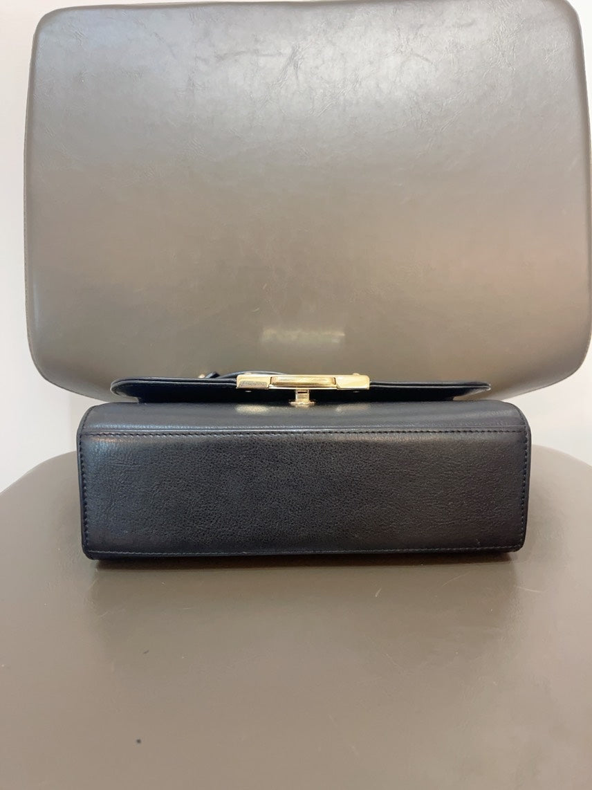 Chanel Shoulder Bag - Tiana Bags
