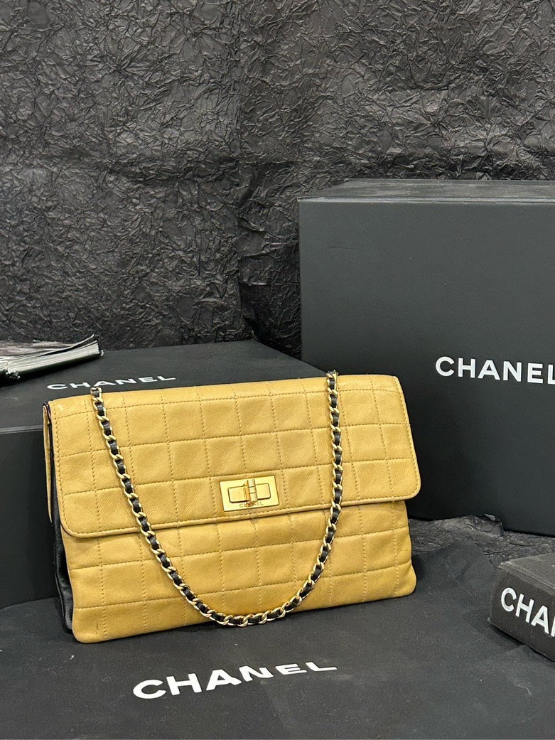 Chanel Shoulder Bag - Tiana Bags