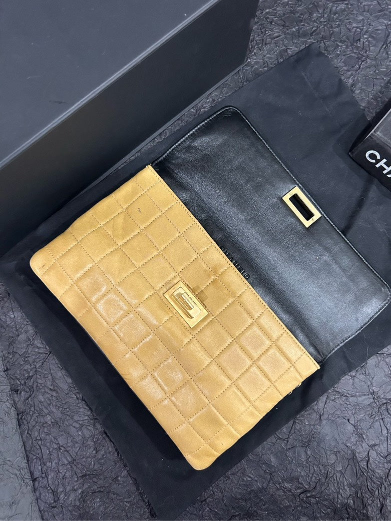 Chanel Shoulder Bag - Tiana Bags