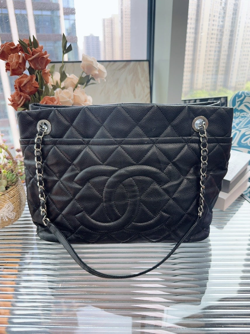 Chanel Tote Bag - Tiana Bags