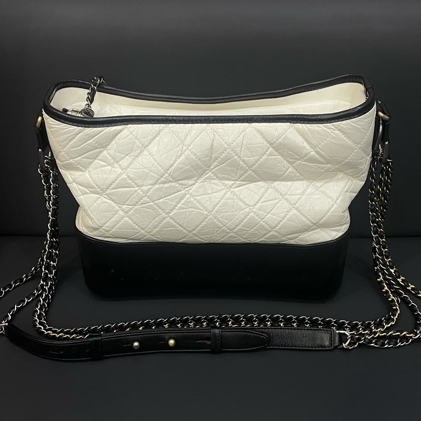 Chanel Shoulder Bag - Tiana Bags
