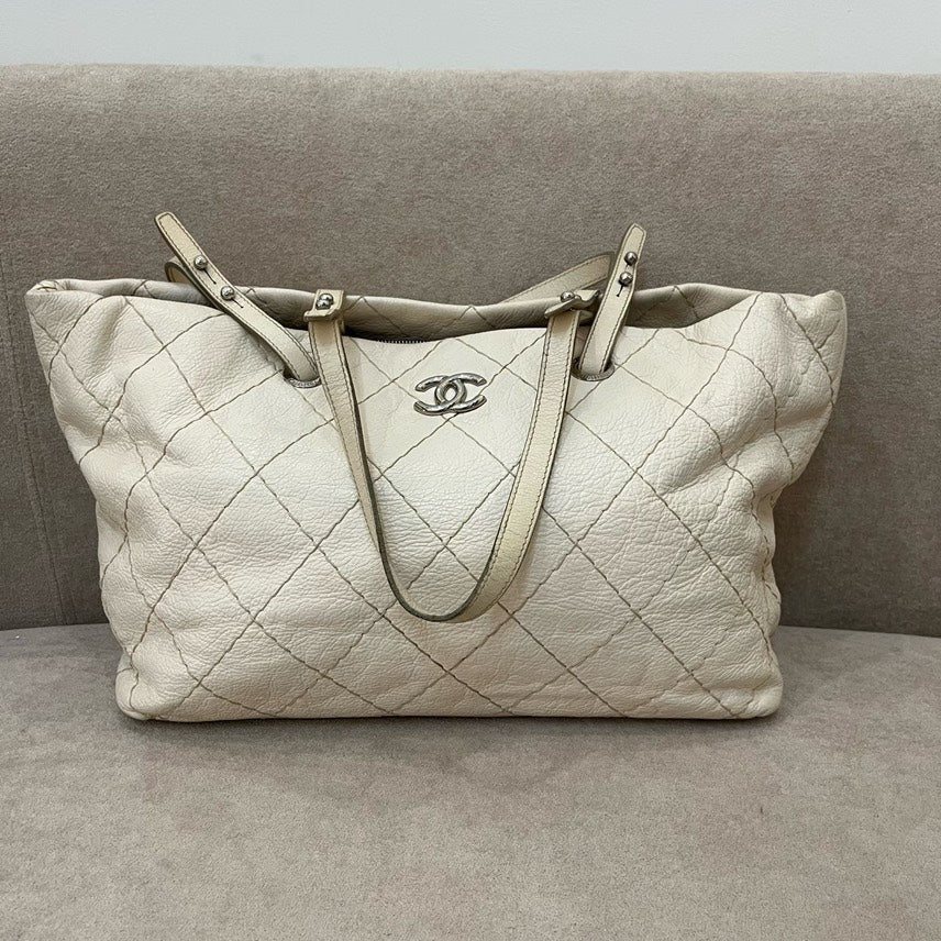 Chanel Tote Bag - Tiana Bags