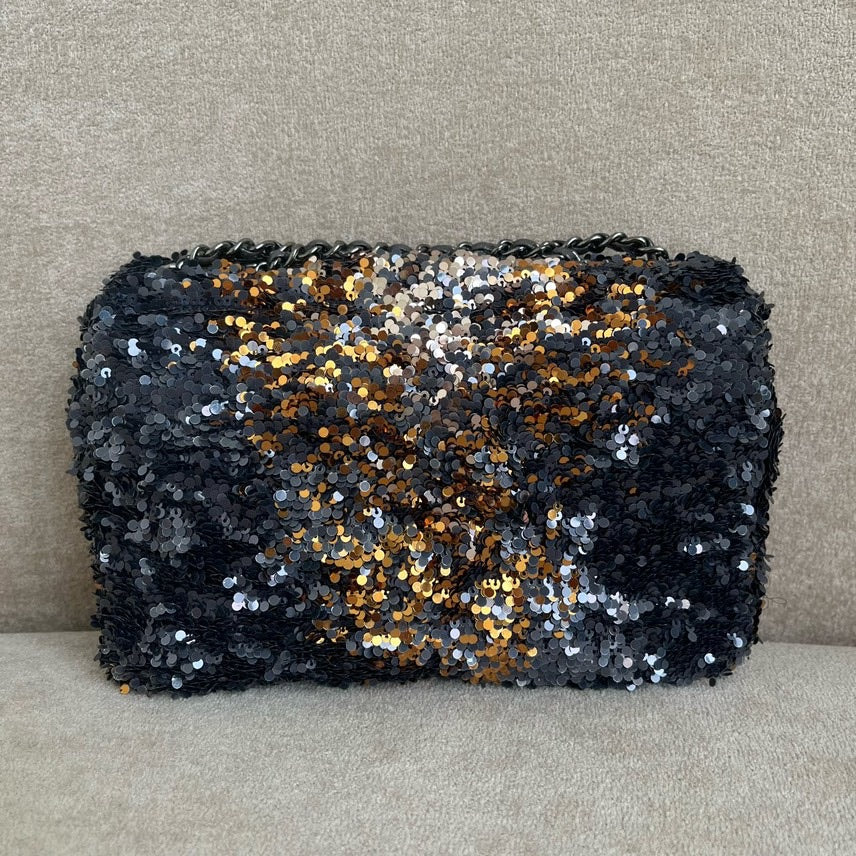 Chanel Shoulder Bag - Tiana Bags