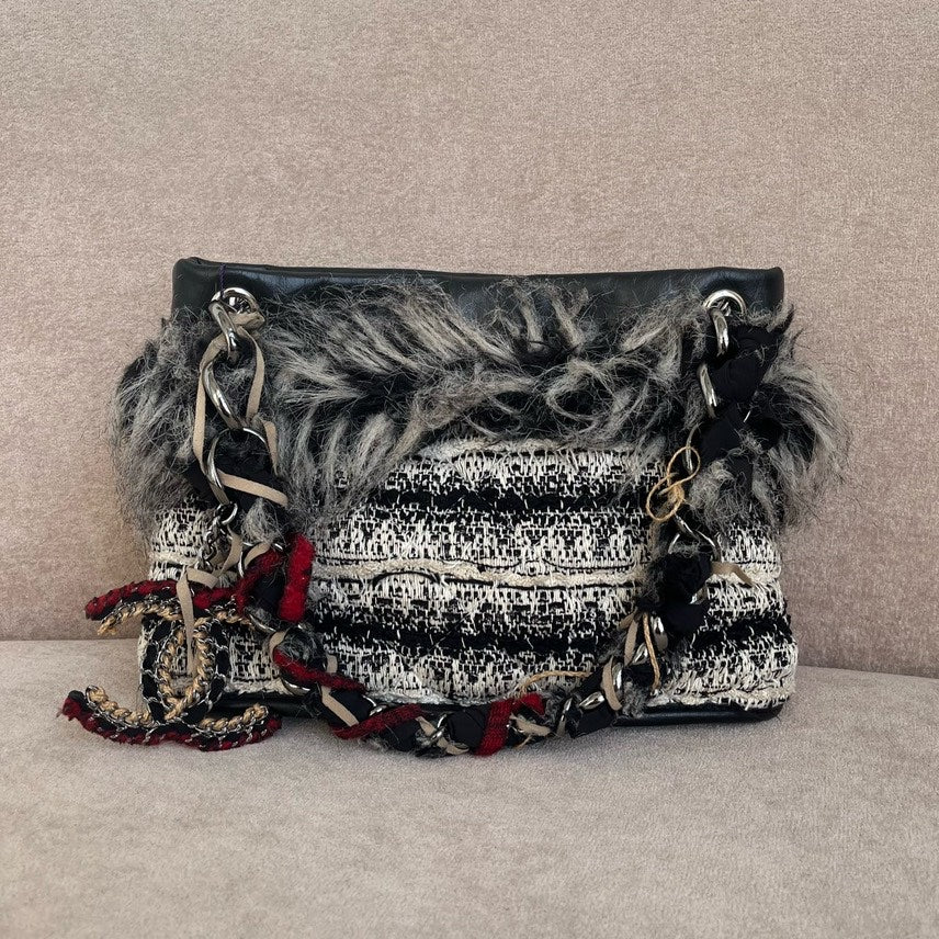 Chanel Shoulder Bag - Tiana Bags