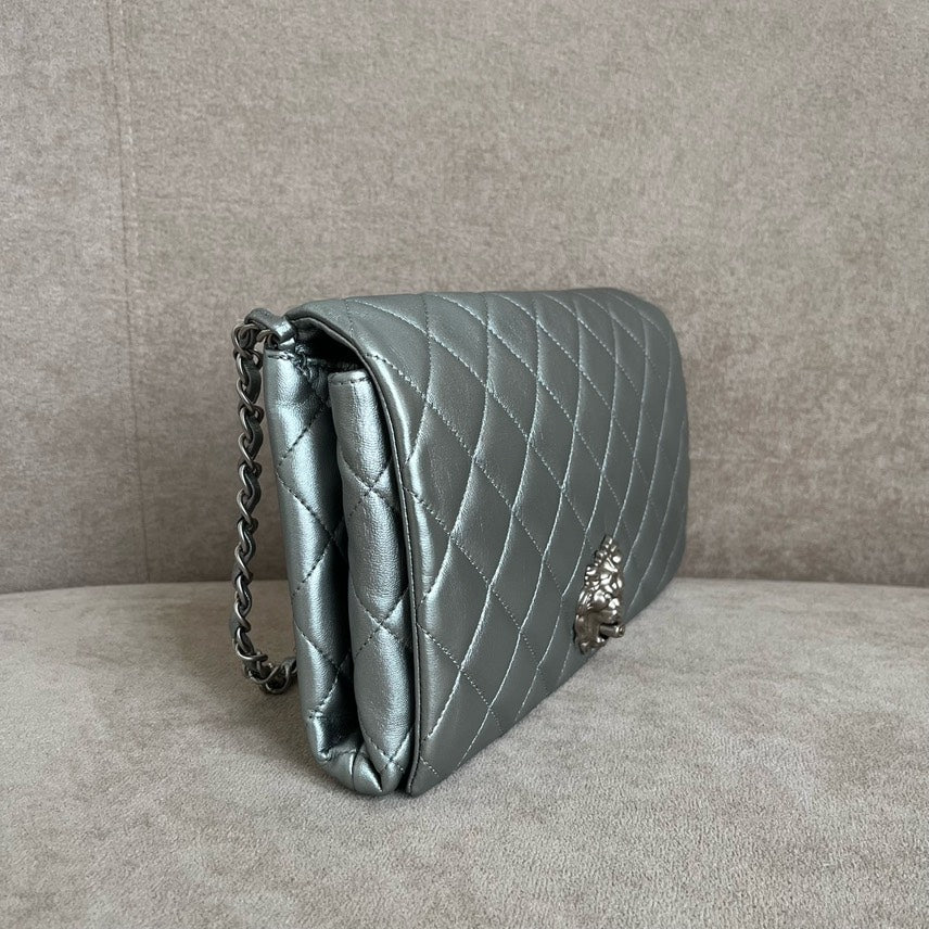 Chanel Shoulder Bag - Tiana Bags