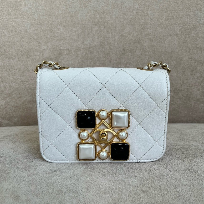 Chanel Crossbody Bag - Tiana Bags