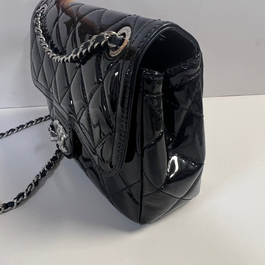 Chanel Shoulder Bag - Tiana Bags