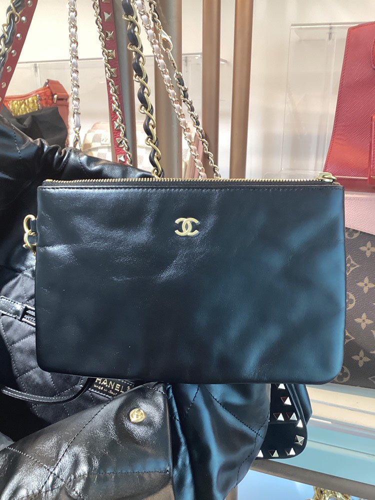 Chanel Shoulder Bag - Tiana Bags