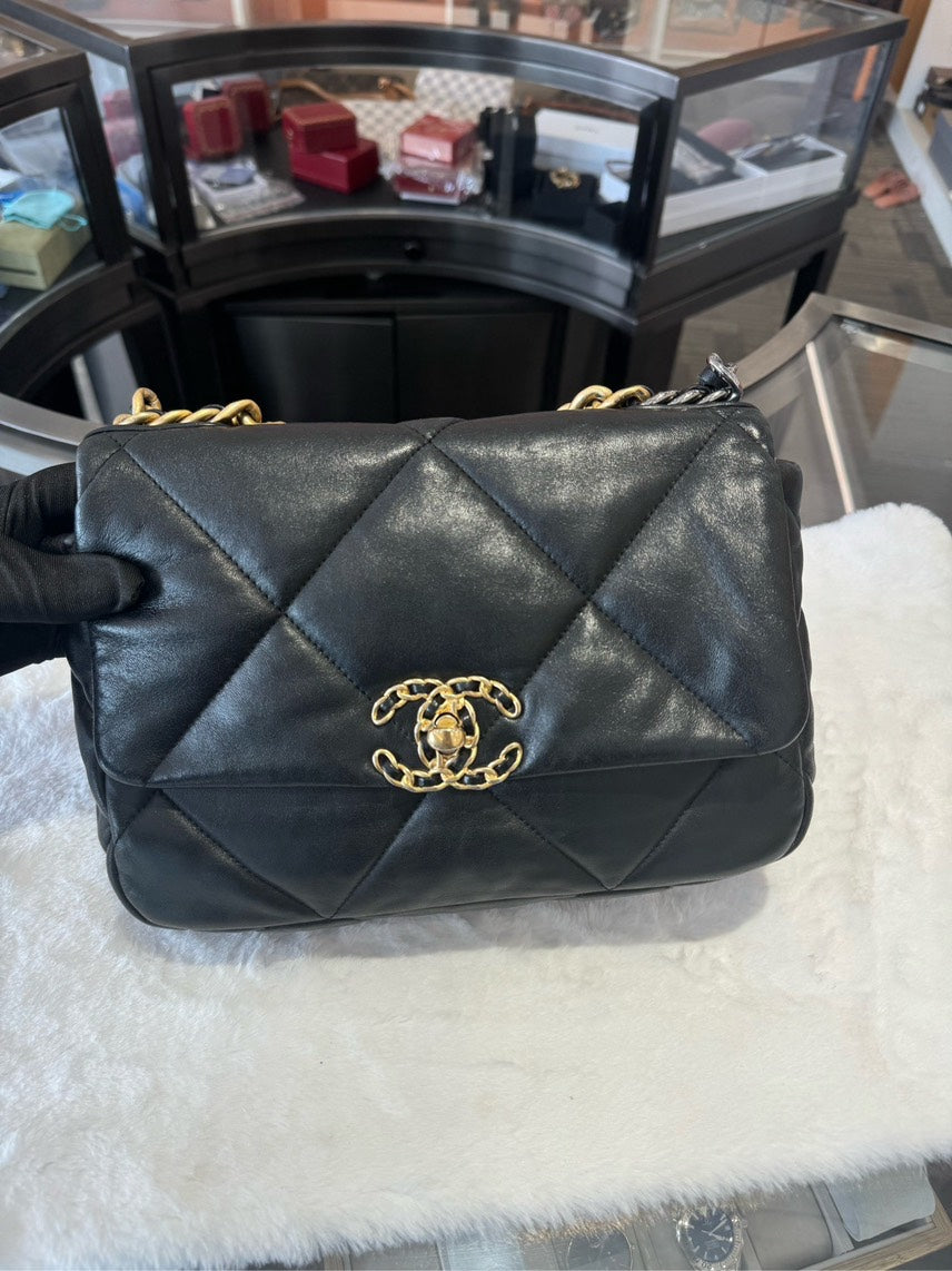 Chanel Handbag Bag - Tiana Bags
