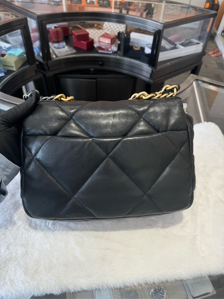 Chanel Handbag Bag - Tiana Bags