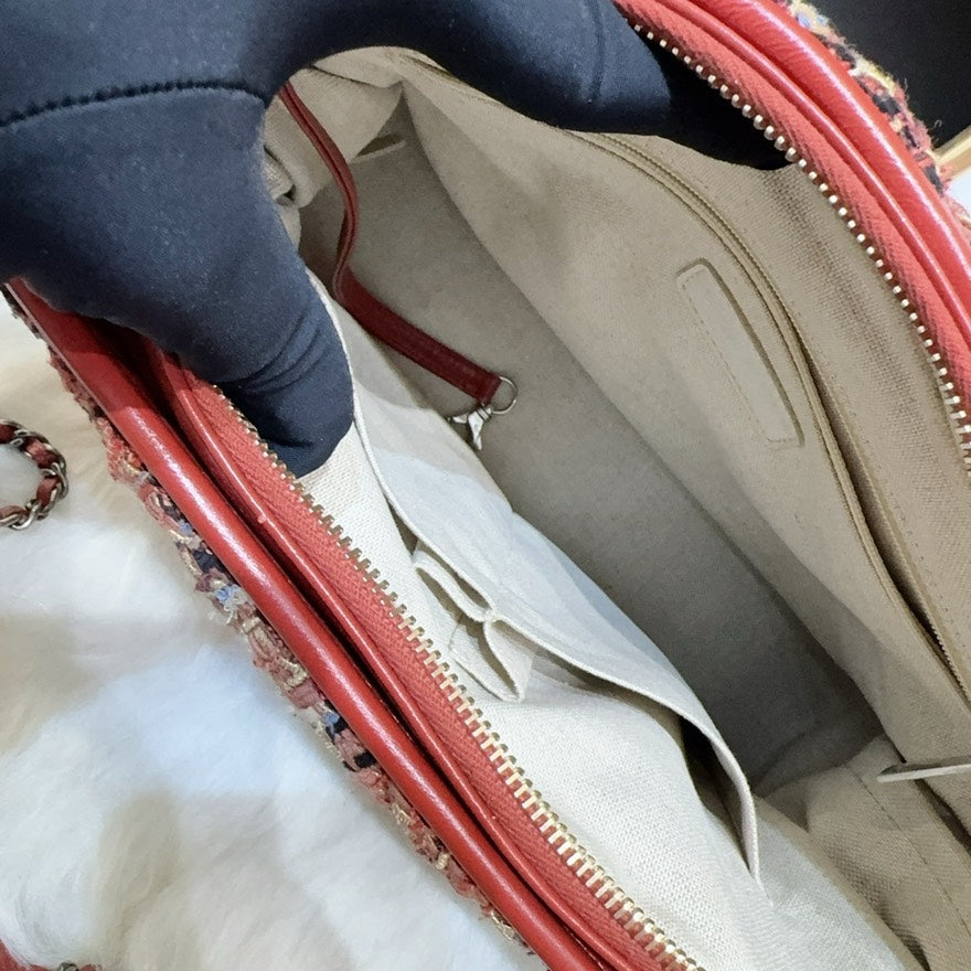 Chanel Shoulder Bag - Tiana Bags