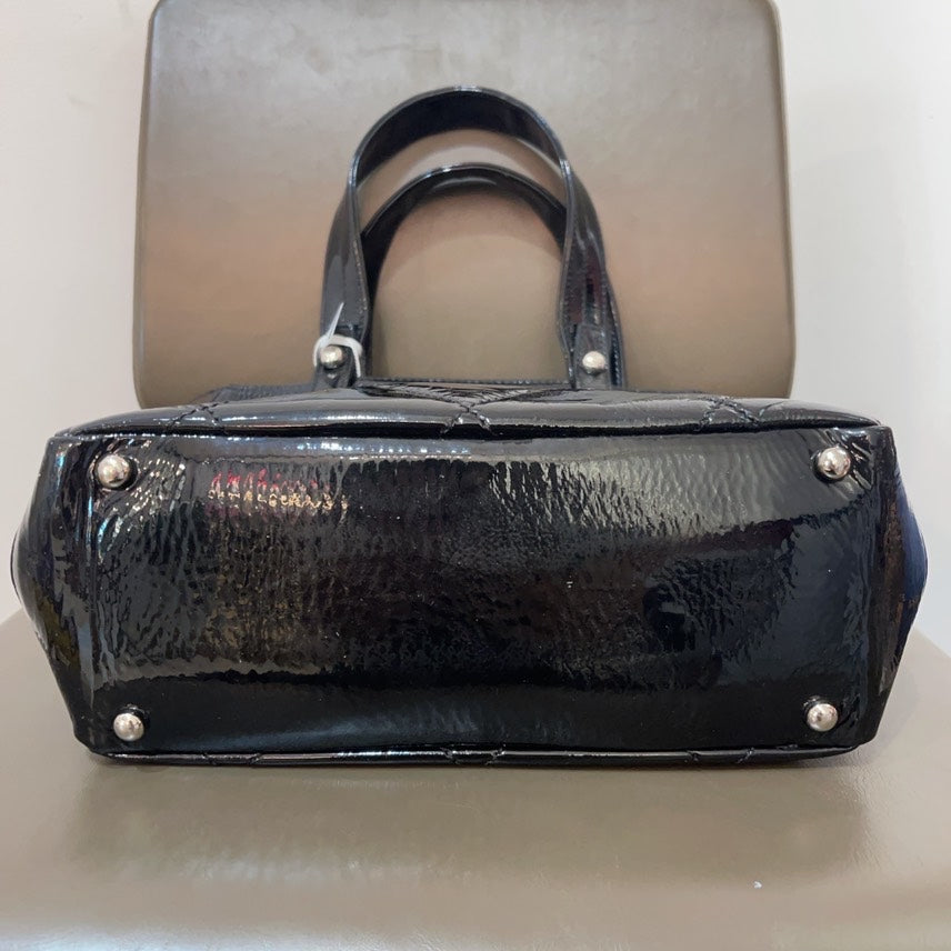 Chanel Tote Bag - Tiana Bags