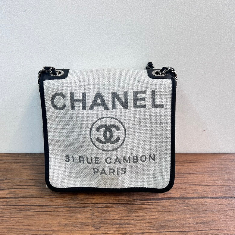 Chanel Tote Bag - Tiana Bags