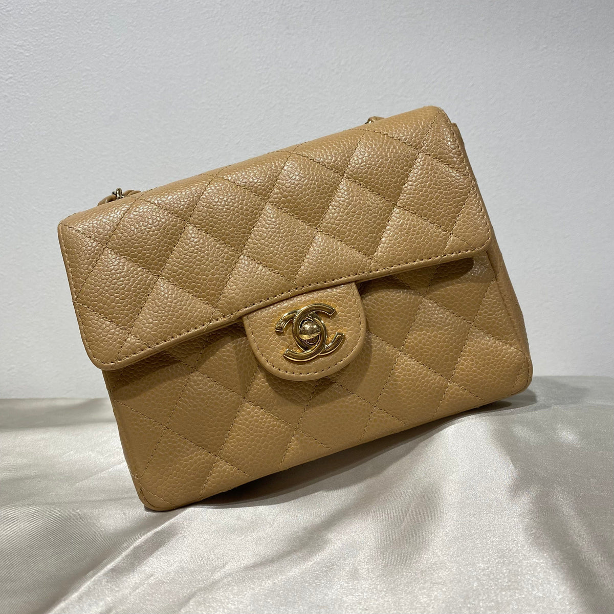 Chanel Shoulder Bag - Tiana Bags